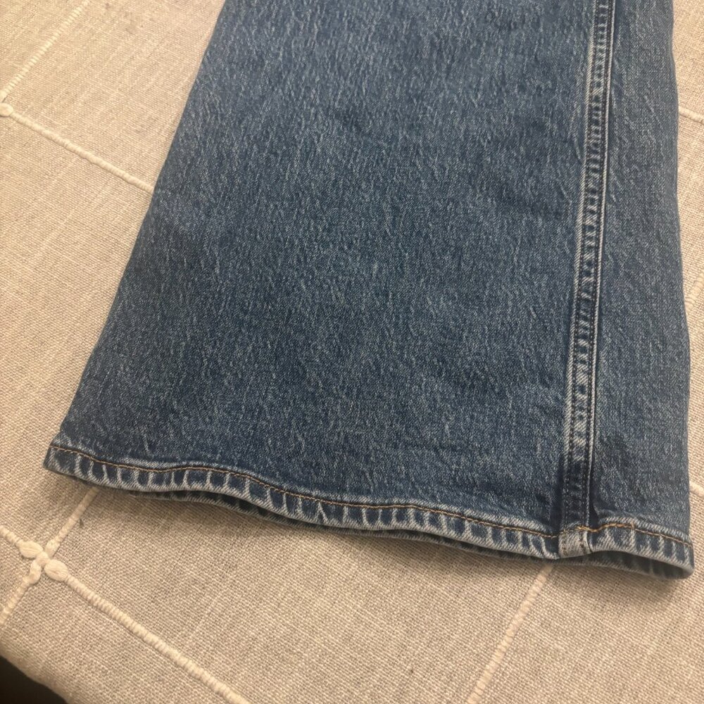 A&F Curve Love High Rise / Bootcut / Long Jeans - WORN ONCE - Picture 8 of 10